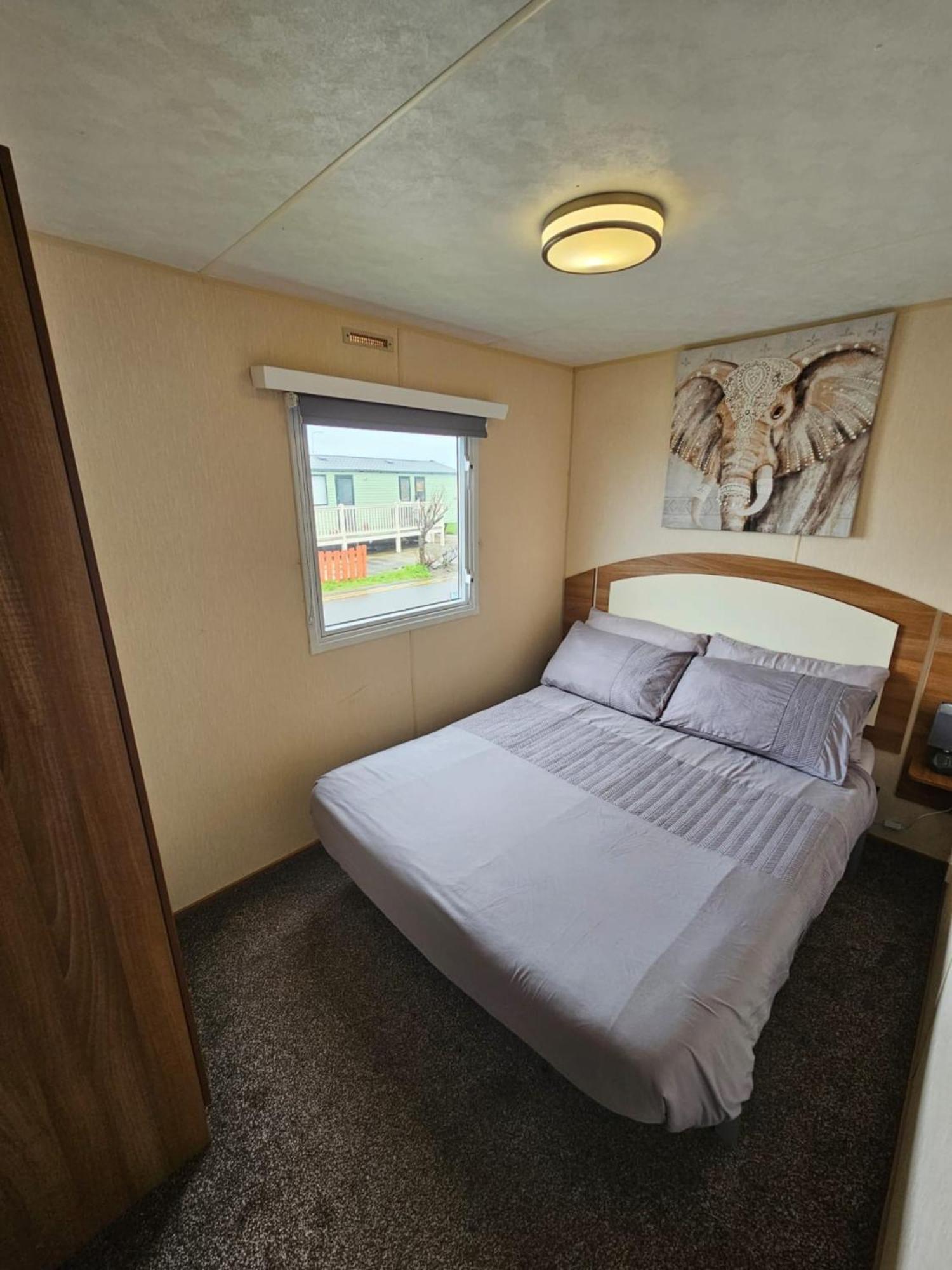 Golden Sands 8 Berth Cosy Caravan Rhyl Luaran gambar